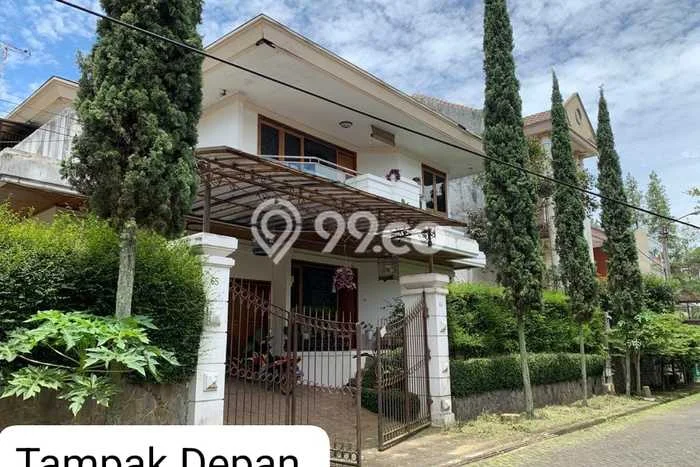 Dijual Rumah Luas Elegan Dengan View Eksklusif di Setiabudi, Bandung Dijual Rumah Luas Elegan Dengan View Eksklusif di Setiabudi, Bandung