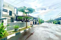 Unit Komersial Dijual di Bandung LT 444m2 & LB 350m2 Unit Komersial Dijual di Bandung LT 444m2 & LB 350m2