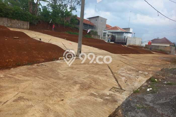 Lahan Kosong Dijual di Cileunyi, Bandung, Luas 107m2 Area Strategis Lahan Kosong Dijual di Cileunyi, Bandung, Luas 107m2 Area Strategis