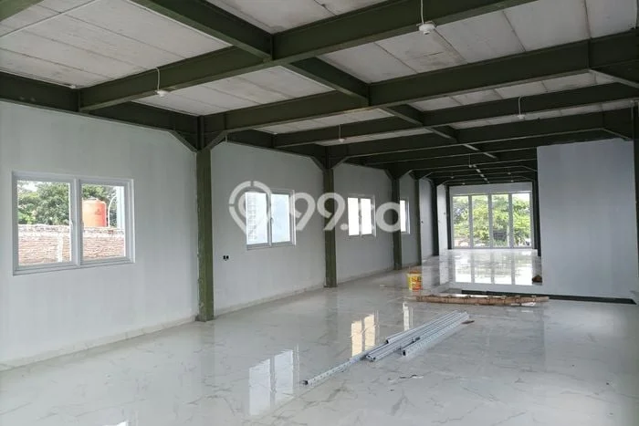 Area Ramai! Ruko Dijual di Semarang Timur untuk Bisnis Luas Bangunan 330m2 Area Ramai! Ruko Dijual di Semarang Timur untuk Bisnis Luas Bangunan 330m2