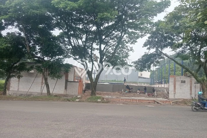 Unit Gudang Disewa Lokasi Semarang Barat, Semarang Spesifikasi Luas Bangunan 1800m2 Unit Gudang Disewa Lokasi Semarang Barat, Semarang Spesifikasi Luas Bangunan 1800m2