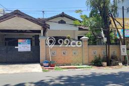 Dijual Rumah Premium dengan Fasilitas Sekitar Lengkap di Gayungan, Surabaya Dijual Rumah Premium dengan Fasilitas Sekitar Lengkap di Gayungan, Surabaya