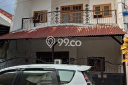 Dijual Hunian Rumah Terawat 11 Kamar di Surabaya Kota, Surabaya Dijual Hunian Rumah Terawat 11 Kamar di Surabaya Kota, Surabaya