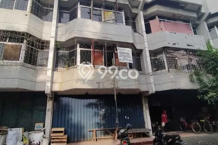 Unit Ruko Dijual di Simokerto Surabaya Luas Bangunan 400m2 Unit Ruko Dijual di Simokerto Surabaya Luas Bangunan 400m2