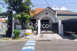Jual Rumah Modern 4 KT di Surabaya Kota, Surabaya Jual Rumah Modern 4 KT di Surabaya Kota, Surabaya
