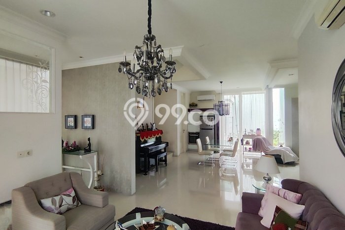 Dijual Rumah Luas Elegan Dengan View Cantik di Surabaya Kota, Surabaya Dijual Rumah Luas Elegan Dengan View Cantik di Surabaya Kota, Surabaya