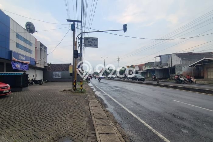 Ruko Dijual Lokasi Emas di Trowulan Luas 75m2 Ruko Dijual Lokasi Emas di Trowulan Luas 75m2
