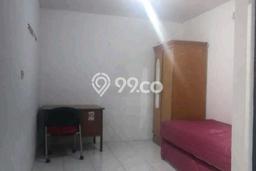 Dijual Kost Strategis di Tenggilis Mejoyo, Surabaya 24 KT, 26 KM, Luas Bangunan 950m2 Dijual Kost Strategis di Tenggilis Mejoyo, Surabaya 24 KT, 26 KM, Luas Bangunan 950m2