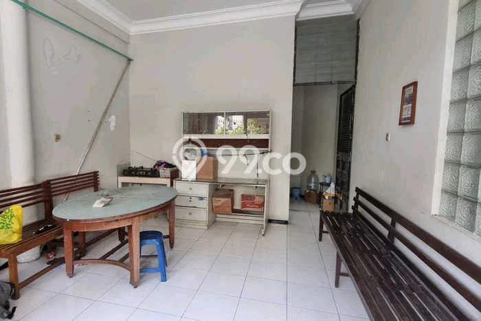 Peluang Investasi! Kost Dijual di Rungkut, Surabaya, 16 KT, 6 KM, Luas 550m2 Peluang Investasi! Kost Dijual di Rungkut, Surabaya, 16 KT, 6 KM, Luas 550m2