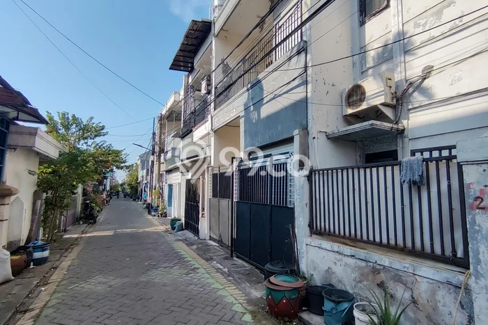 Jual Rumah Bagus Siap Huni LB 120m2 di Kenjeran, Surabaya Jual Rumah Bagus Siap Huni LB 120m2 di Kenjeran, Surabaya