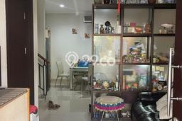 Rumah Lokasi Strategis area Green Lake City, Jakarta Barat, Luas 90m² LB 130m² Rumah Lokasi Strategis area Green Lake City, Jakarta Barat, Luas 90m² LB 130m²