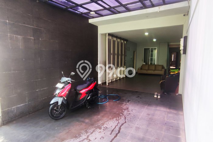 Rumah Elit Modern Tanpa Renovasi di Pantai Indah Kapuk Jakarta Utara Rumah Elit Modern Tanpa Renovasi di Pantai Indah Kapuk Jakarta Utara