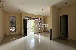 Rumah 4 KT 3 KM di Kawasan Green Lake City, Jakarta Barat Rumah 4 KT 3 KM di Kawasan Green Lake City, Jakarta Barat