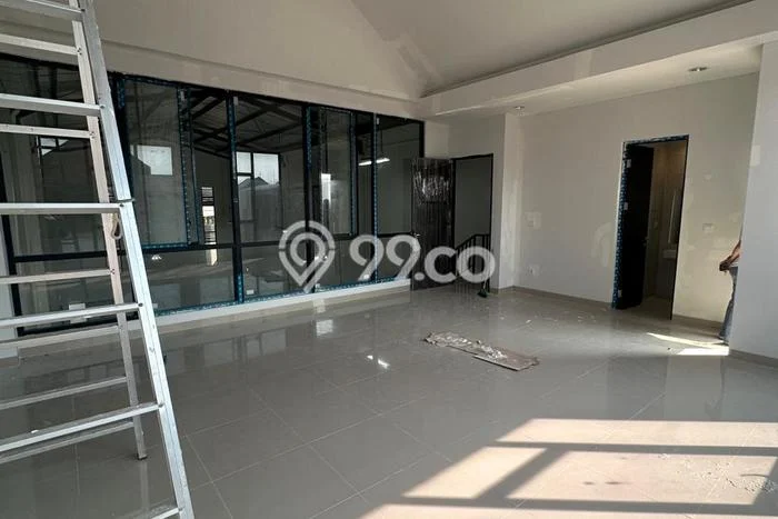 Gudang Disewa di Jakarta Utara dengan LB 360m2 Area Komersial Ramai Gudang Disewa di Jakarta Utara dengan LB 360m2 Area Komersial Ramai