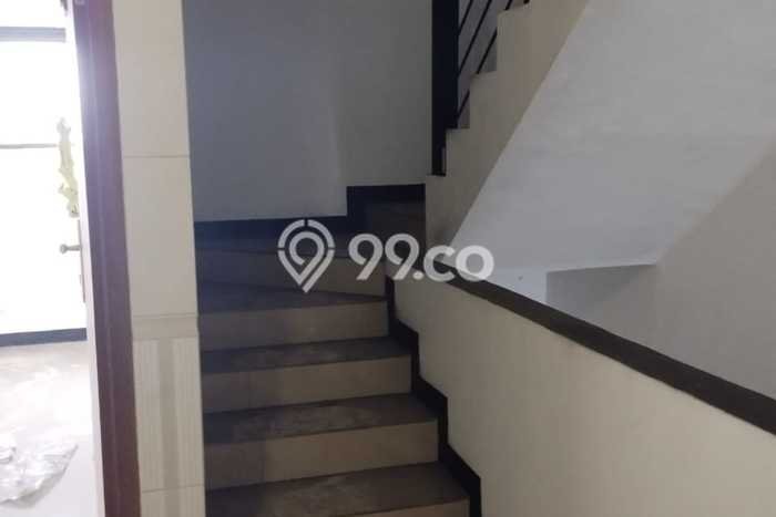 Jual Ruko Premium Kawasan Tambora, Luas 300m², Jalan Utama, Kawasan Komersial Jual Ruko Premium Kawasan Tambora, Luas 300m², Jalan Utama, Kawasan Komersial