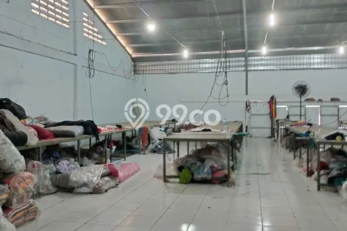 Unit Gudang Dijual di Tangerang Tangerang Luas Bangunan 4000m2 Unit Gudang Dijual di Tangerang Tangerang Luas Bangunan 4000m2