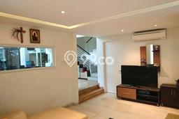 Rumah Luxury Modern Siap Huni di Pantai Indah Kapuk Jakarta Utara Rumah Luxury Modern Siap Huni di Pantai Indah Kapuk Jakarta Utara