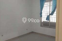 Disewakan Rumah Murah di Green Lake City Jakarta Barat Punya 3 Kamar Tidur Disewakan Rumah Murah di Green Lake City Jakarta Barat Punya 3 Kamar Tidur