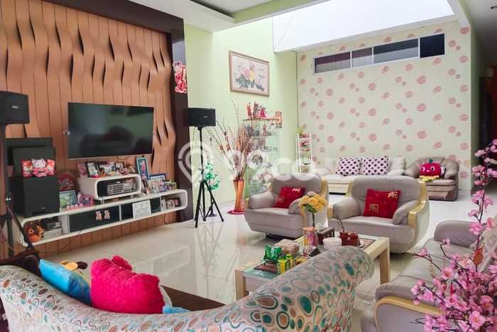 Siap Huni Rumah Minimalis & Modern LB 555m2 di Pantai Indah Kapuk Siap Huni Rumah Minimalis & Modern LB 555m2 di Pantai Indah Kapuk