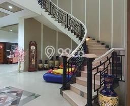 Rumah Elit Modern Tanpa Renovasi di Pantai Indah Kapuk Jakarta Utara Rumah Elit Modern Tanpa Renovasi di Pantai Indah Kapuk Jakarta Utara