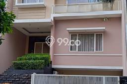 Sewa Rumah Harga Terjangkau di Taman Grisenda Jakarta Utara dengan 4 KT Sewa Rumah Harga Terjangkau di Taman Grisenda Jakarta Utara dengan 4 KT