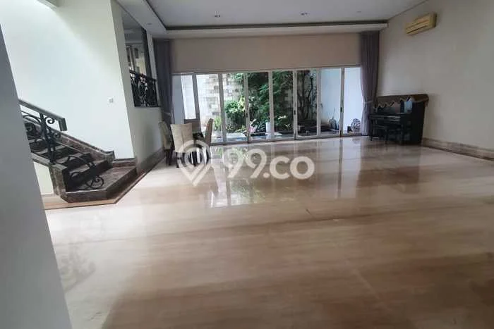 Hunian Ideal dengan LT 337m2 & LB 700m2 Dikontrakkan di Pantai Indah Kapuk Hunian Ideal dengan LT 337m2 & LB 700m2 Dikontrakkan di Pantai Indah Kapuk