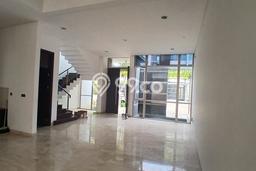 Disewakan! Rumah 3 Kamar Tidur &
3 Kamar Mandi di Pantai Indah Kapuk, Jakarta Utara Disewakan! Rumah 3 Kamar Tidur &
3 Kamar Mandi di Pantai Indah Kapuk, Jakarta Utara