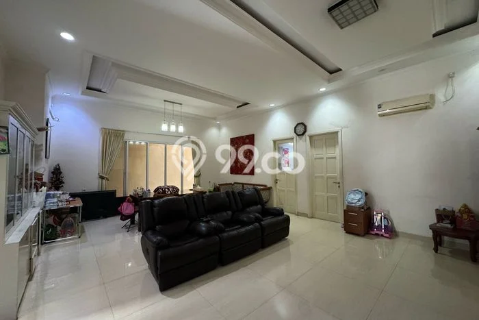 Rumah Luxury Modern Siap Huni di Pluit Jakarta Utara Rumah Luxury Modern Siap Huni di Pluit Jakarta Utara