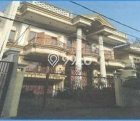 Jual Rumah Luas Elegan Dengan View Cantik di Pluit, Jakarta Utara Jual Rumah Luas Elegan Dengan View Cantik di Pluit, Jakarta Utara