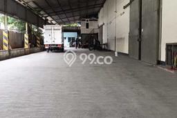 AREA KOMERSIAL! Gudang For Rent di Kapuk, Luas 5162m², Akses Strategis, Siap Operasi AREA KOMERSIAL! Gudang For Rent di Kapuk, Luas 5162m², Akses Strategis, Siap Operasi