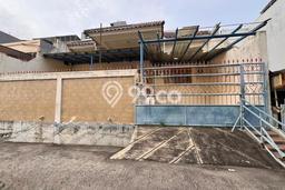 Ready to Use! Luxury House LT 220m2 Desain Elegan di Pluit Ready to Use! Luxury House LT 220m2 Desain Elegan di Pluit