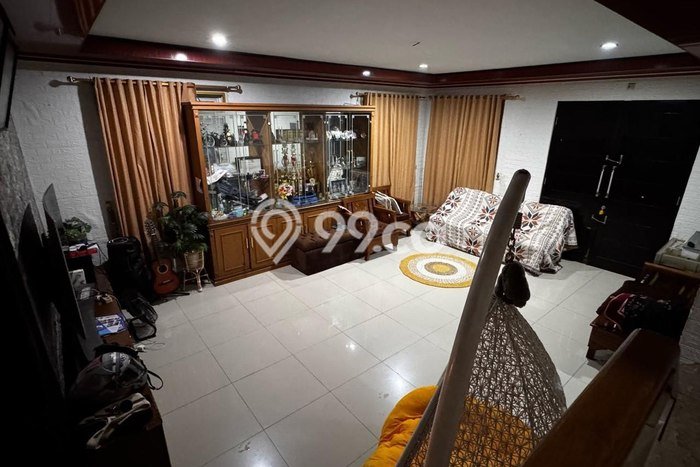 Dijual Hunian Rumah Nyaman 5 Kamar di Jatiwarna, Bekasi Dijual Hunian Rumah Nyaman 5 Kamar di Jatiwarna, Bekasi