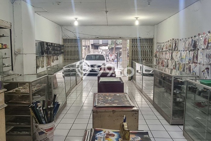 Untuk Dijual! Ruko di Pungkur Bandung LT 157m2 / LB 313m2 Kawasan Strategis Untuk Dijual! Ruko di Pungkur Bandung LT 157m2 / LB 313m2 Kawasan Strategis
