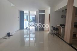 For Sale Rumah 4 Kamar Lokasi Ideal Nyaman dan Strategis di Regol For Sale Rumah 4 Kamar Lokasi Ideal Nyaman dan Strategis di Regol