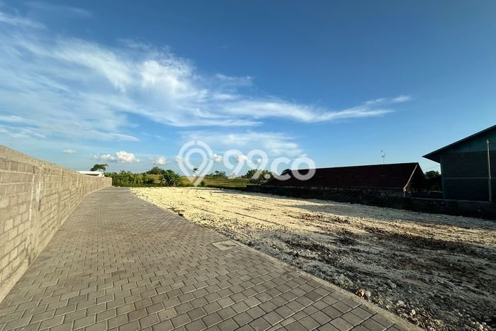 Tanah Kavling Dijual di Pererenan, Badung dengan Luas Tanah 352m2 Tanah Kavling Dijual di Pererenan, Badung dengan Luas Tanah 352m2