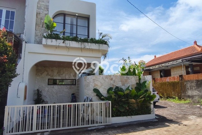 Vila Terawat Kawasan , Dimensi 100m2m², Kawasan Tenang dan aman Vila Terawat Kawasan , Dimensi 100m2m², Kawasan Tenang dan aman