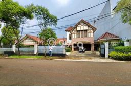 EXCLUSIVE OFFER! Rumah kawasan Kuningan, 4 KM, Lingkungan Elite, LT 1010m² Bangunan 600m² EXCLUSIVE OFFER! Rumah kawasan Kuningan, 4 KM, Lingkungan Elite, LT 1010m² Bangunan 600m²