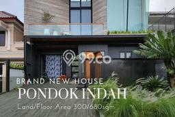 Jual Rumah Mewah Elegan Dengan View Eksklusif di Pondok Indah, Jakarta Selatan Jual Rumah Mewah Elegan Dengan View Eksklusif di Pondok Indah, Jakarta Selatan