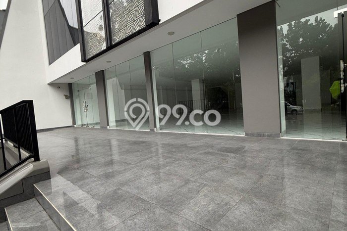 Area Ramai! Komersial Dijual di Duren Sawit untuk Bisnis Luas Bangunan 1600m2 Area Ramai! Komersial Dijual di Duren Sawit untuk Bisnis Luas Bangunan 1600m2