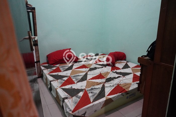 Hunian Cantik Minimalis Lb 100m2 di Ciracas, Jakarta Timur Hunian Cantik Minimalis Lb 100m2 di Ciracas, Jakarta Timur