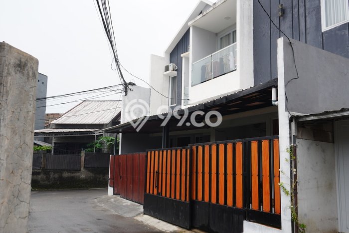 Rumah Modern 2 KT di Cilangkap Jakarta Timur Semi Furnished Rumah Modern 2 KT di Cilangkap Jakarta Timur Semi Furnished