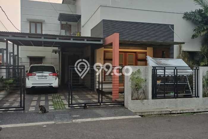 Rumah Elit LB 250m2 Siap Pakai Desain Elegan di Pos Pengumben, Jakarta Barat Rumah Elit LB 250m2 Siap Pakai Desain Elegan di Pos Pengumben, Jakarta Barat