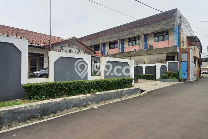 Disewakan Rumah Murah di Harjamukti Depok Punya 5 Kamar Tidur Disewakan Rumah Murah di Harjamukti Depok Punya 5 Kamar Tidur