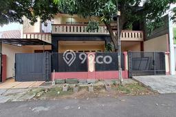 Hunian Eksklusif Siap Huni LT 200m2 di Tebet, Jakarta Selatan Hunian Eksklusif Siap Huni LT 200m2 di Tebet, Jakarta Selatan