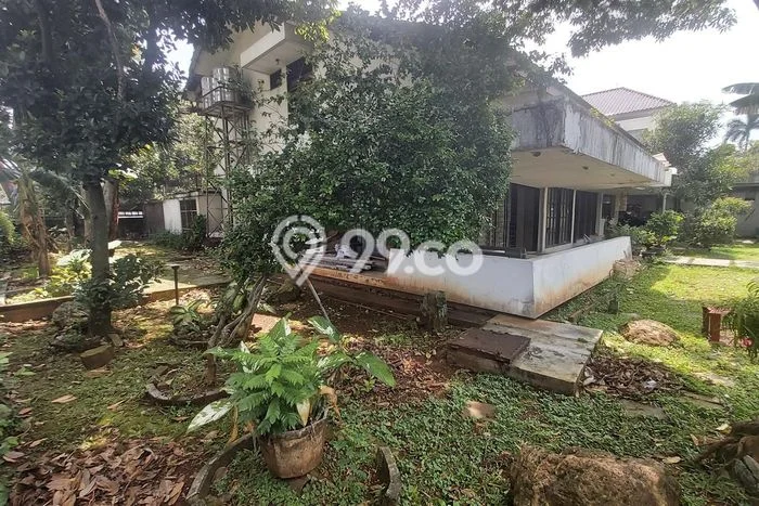 Siap Huni Rumah Mewah 6 Kamar di Kebayoran Lama Dekat ke Mana Pun Siap Huni Rumah Mewah 6 Kamar di Kebayoran Lama Dekat ke Mana Pun