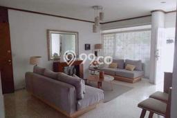 Rumah Luxury Best Location di Jakarta Selatan, DKI Jakarta Rumah Luxury Best Location di Jakarta Selatan, DKI Jakarta