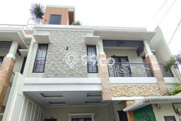 Ready to Use! Premium House LT 92m2 Desain Modern di Kebagusan Ready to Use! Premium House LT 92m2 Desain Modern di Kebagusan