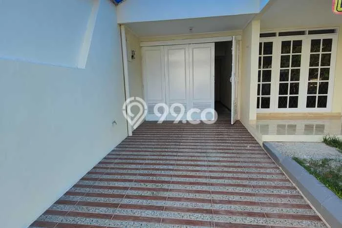 Rumah Kontrakan Jakarta Selatan LT 235m2 LB 200m2 Area Tanjung Barat Rumah Kontrakan Jakarta Selatan LT 235m2 LB 200m2 Area Tanjung Barat