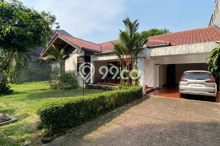 Jual Rumah Luas Megah Dengan View Eksklusif di Kemang, Jakarta Selatan Jual Rumah Luas Megah Dengan View Eksklusif di Kemang, Jakarta Selatan