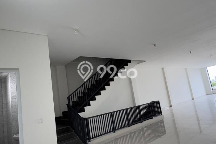Ruko untuk Disewa di Pusat Jakarta Selatan Luas Bangunan 385m2 Ruko untuk Disewa di Pusat Jakarta Selatan Luas Bangunan 385m2